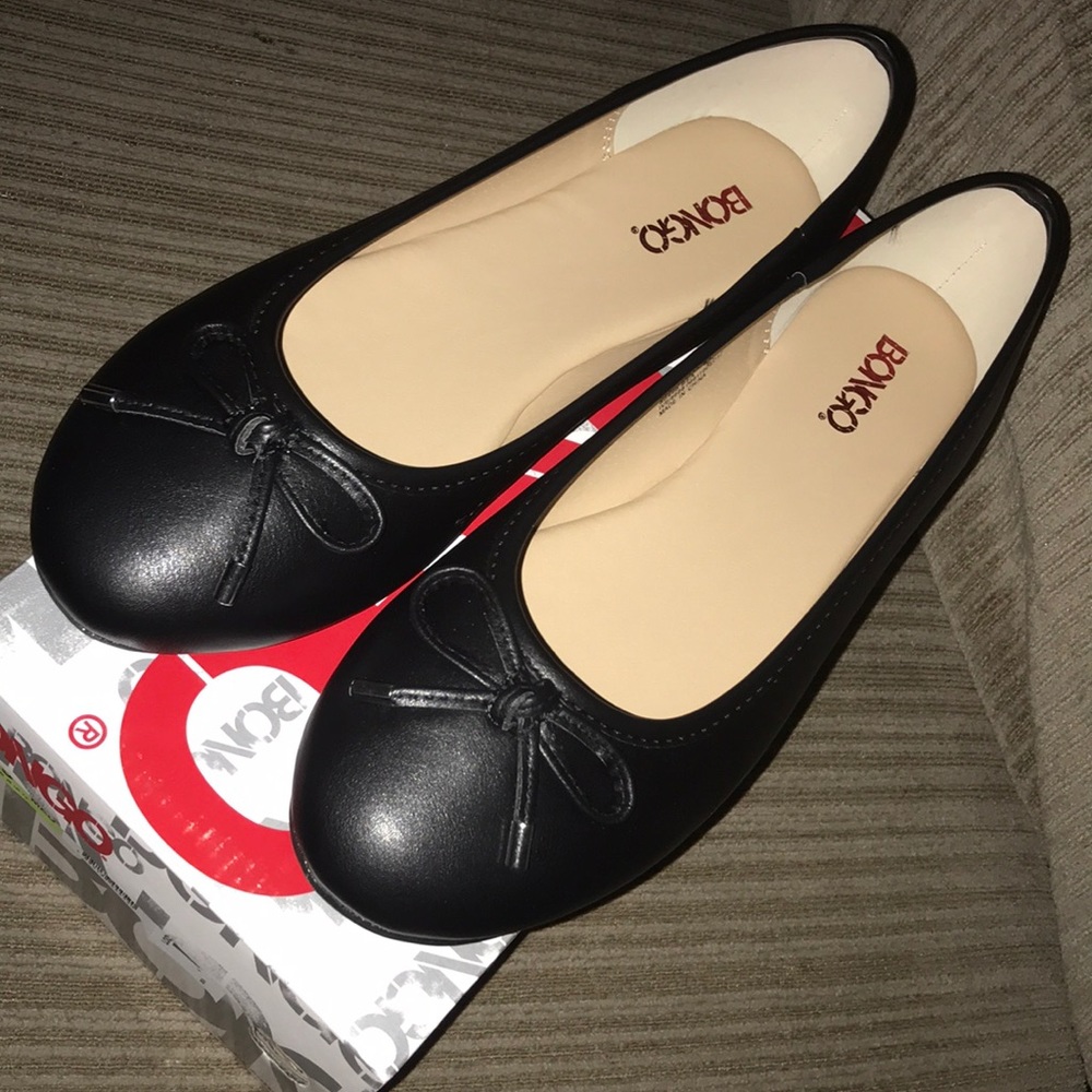 Ballet flats